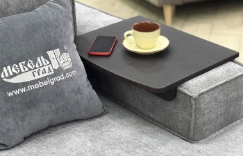 Столик накладка Дени для подлокотников шириной 150-200 мм Кофе структурный матовый в Новосибирске - mebel54.com | фото